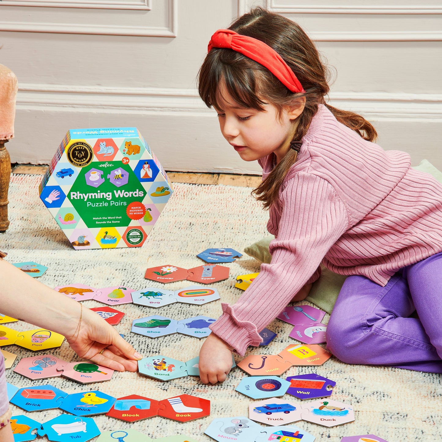 Rhyming Words Hexagon Puzzle Pairs by eeBoo | Unique Fun Gifts