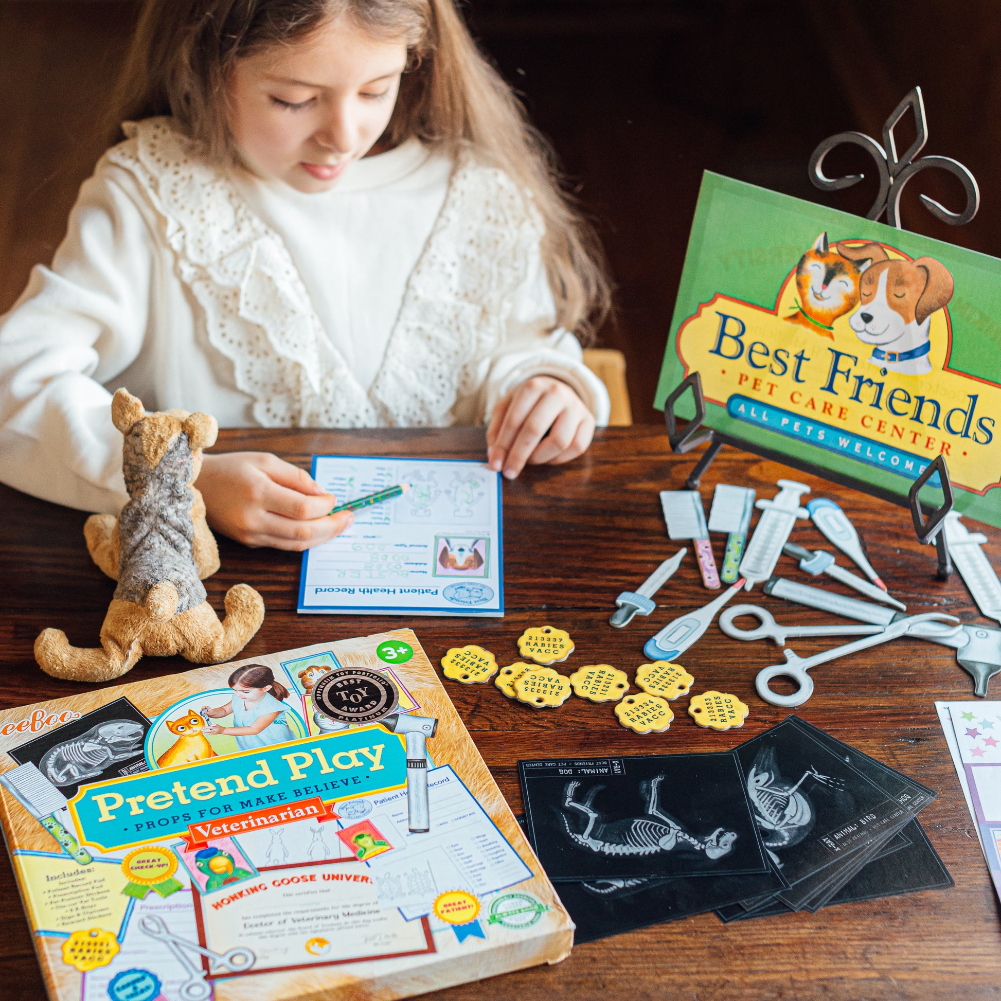 Award Winning Veterinarian Pretend Play Set by eeBoo for Kids Ages 3+