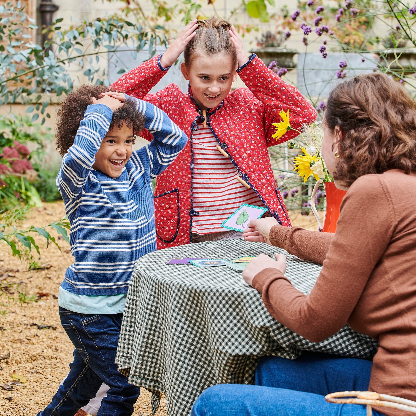 Outdoor Scavenger Hunt Seek and Find Game by eeBoo for Kids Ages 3+ | Builds Observational and Analytical Skills