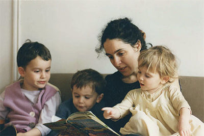 Mia and her three children