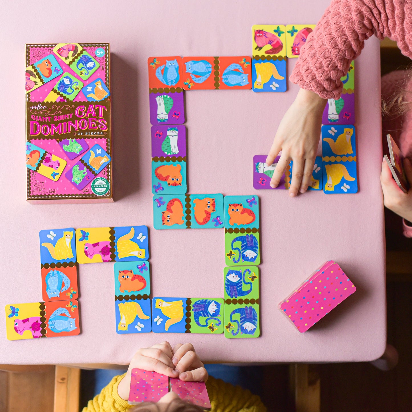 Giant Shiny Cat Large Piece Dominoes | eeBoo | Fun Cute Gifts for Pre School & Kindergartner Kids 3+